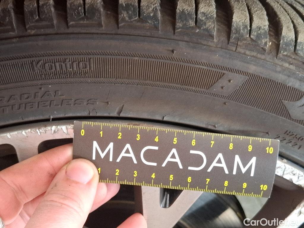  Fiat  500 FIAT  / 2015 / 3P / Berline Hybrid 1.0 BSG 70 ch Dolcevita Plus #22