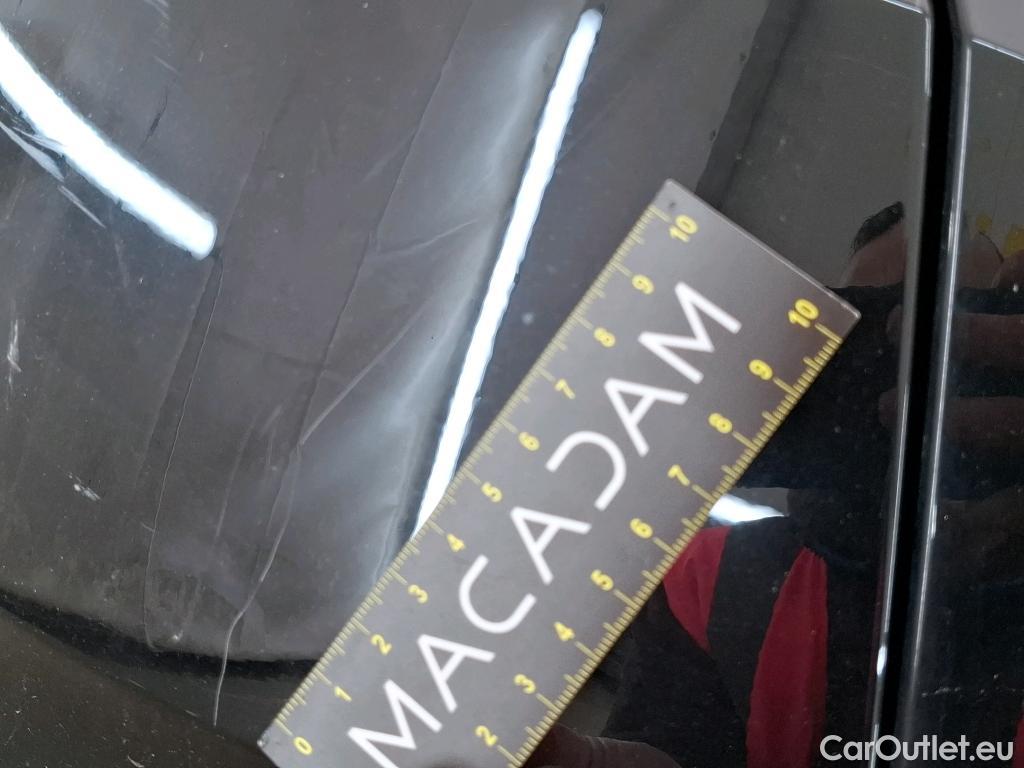  Opel   Grandland X Grandland X Elegance Business 1.5 130CV BVA8 E6d #17