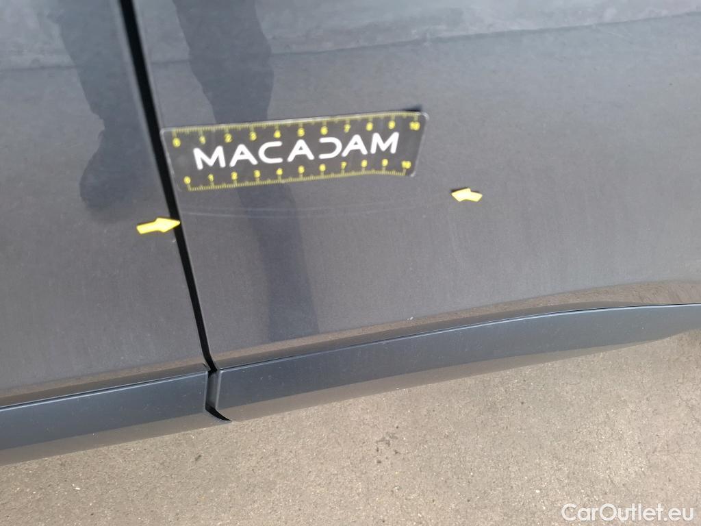  Citroen  C4  Berline Live Pack Business 1.2 PureTech 100CV BVM6 E6d #4