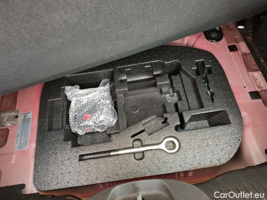  Fiat  500 FIAT  / 2015 / 3P / Berline Hybrid 1.0 BSG 70 ch Dolcevita Plus #46