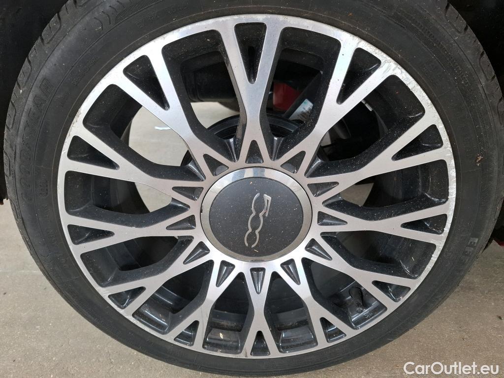  Fiat  500 FIAT  / 2015 / 3P / Berline Hybrid 1.0 BSG 70 ch Dolcevita Plus #33