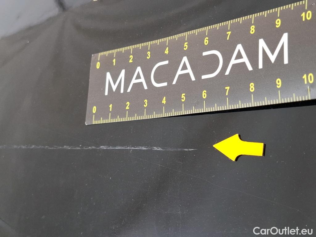  Opel   Grandland X Grandland X Elegance Business 1.5 130CV BVA8 E6d #30