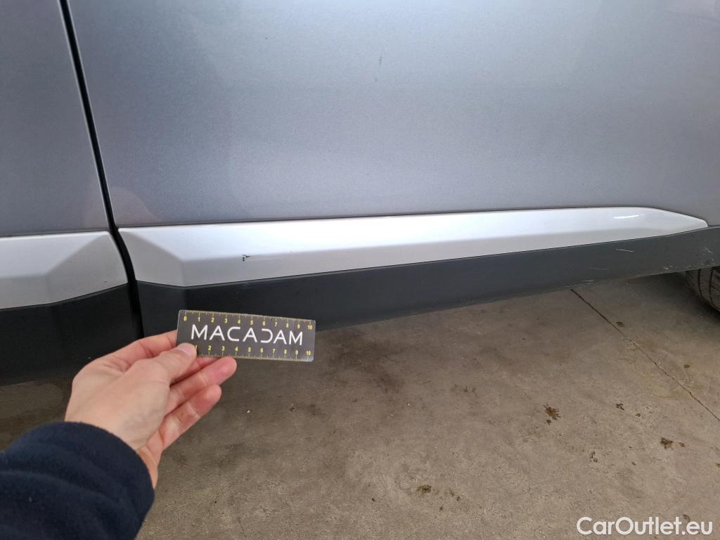  Peugeot  2008  Allure Pack 1.2 PureTech 130CV BVA8 E6d #22