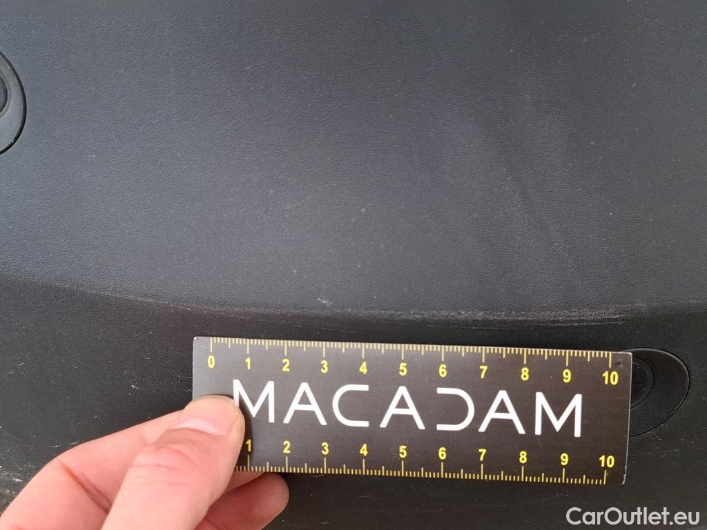  Opel   Grandland X Grandland X Elegance Business 1.5 130CV BVA8 E6d #34