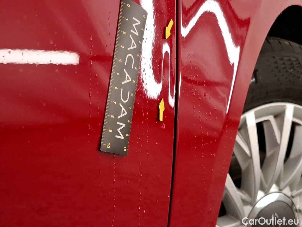  Fiat  500 FIAT  / 2015 / 3P / Berline 1.0 70ch BSG Dolcevita #4