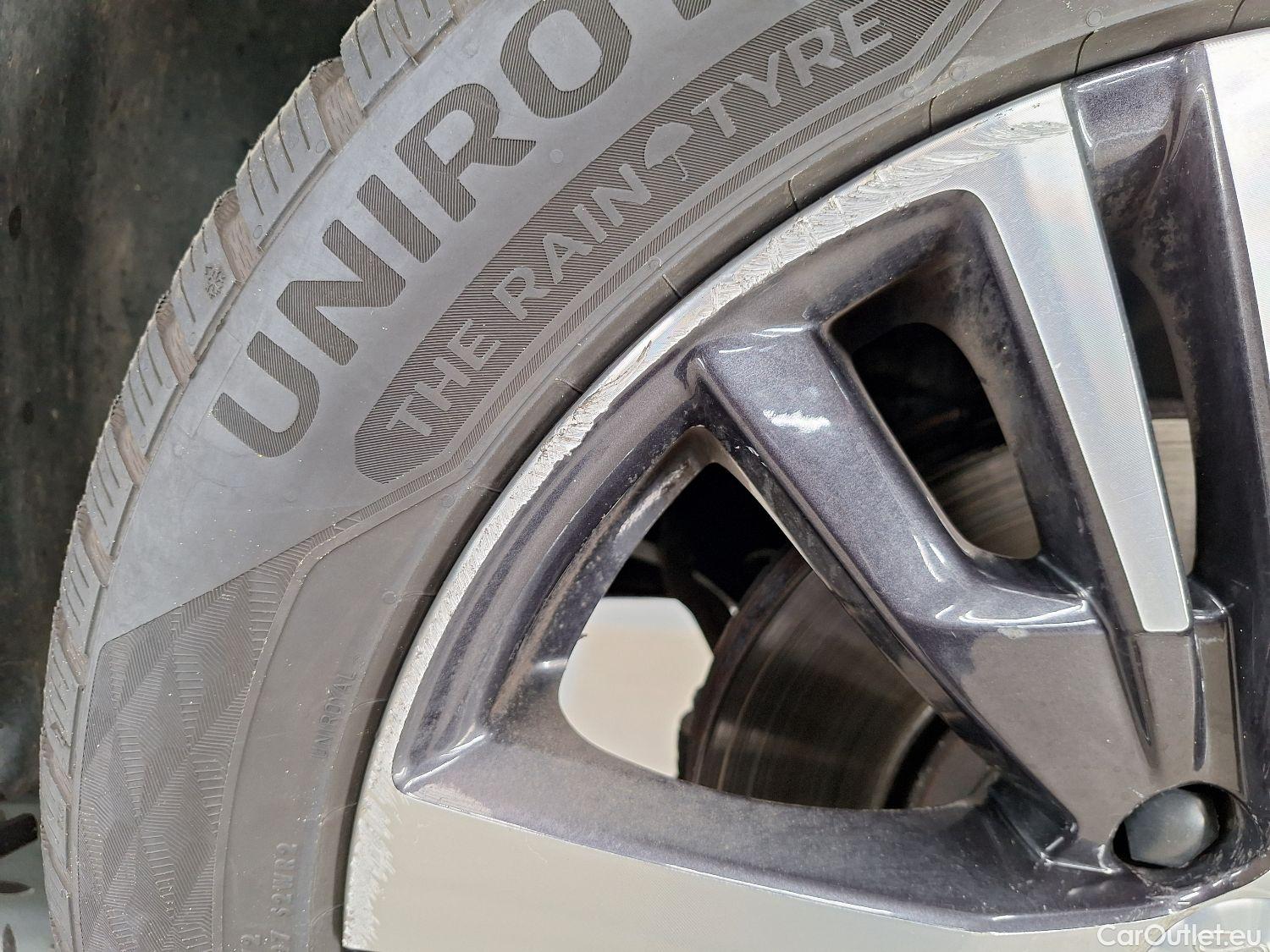  Peugeot  5008 Peugeot,  '16, Peugeot  1.5 BlueHDi 96kW S&S EAT8 Allure 5d #2