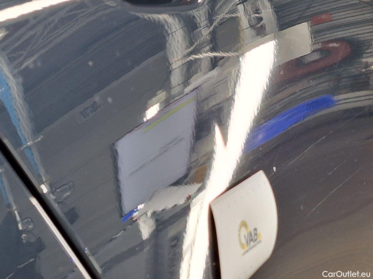  Volvo  V60 Volvo,  '18, Volvo  D3 Geartronic Momentum Pro 5d #27