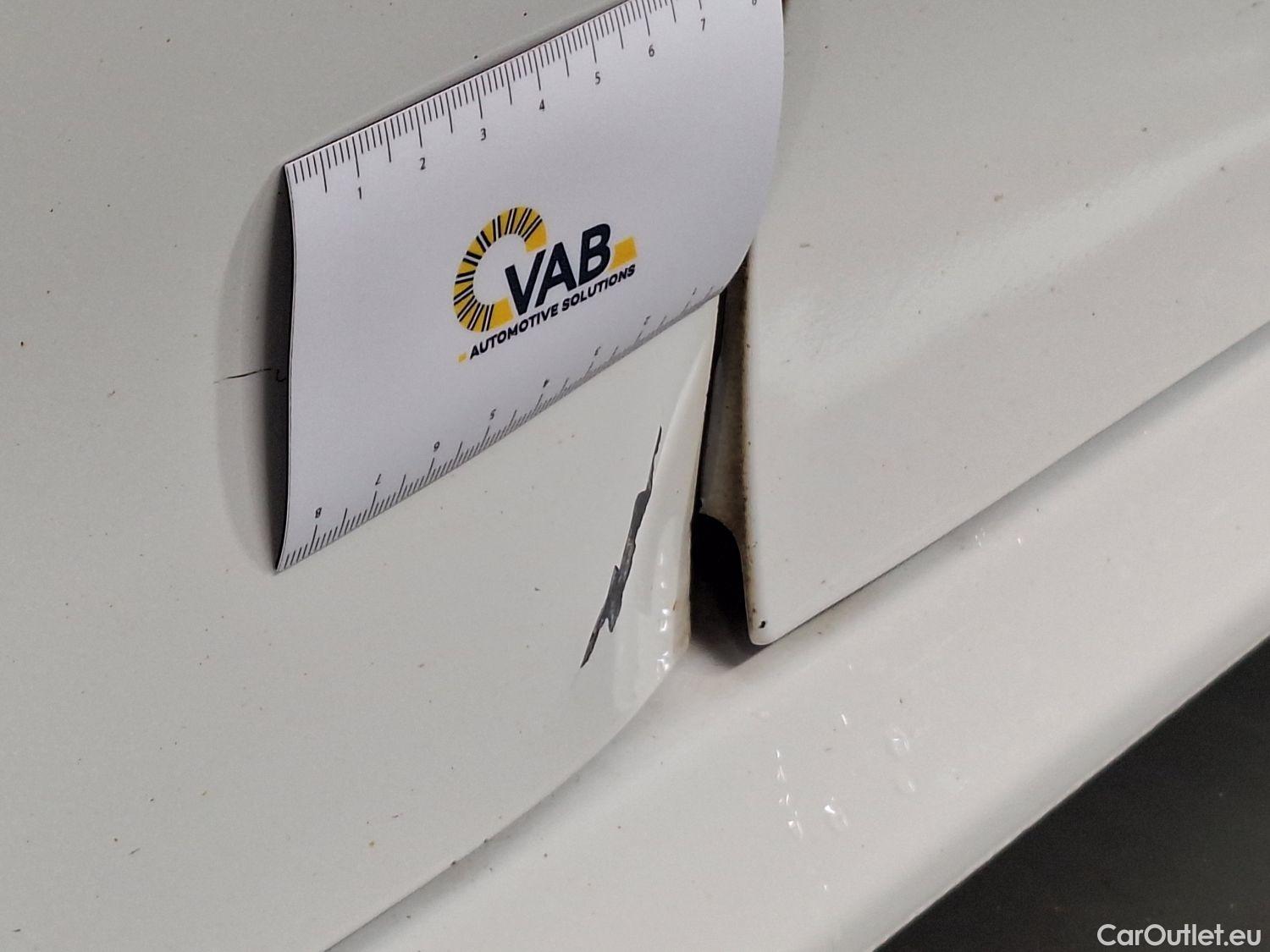  Peugeot  208 Peugeot,  '19, Peugeot  1.5 BlueHDi 100 MAN6 S&S Active 5d #11