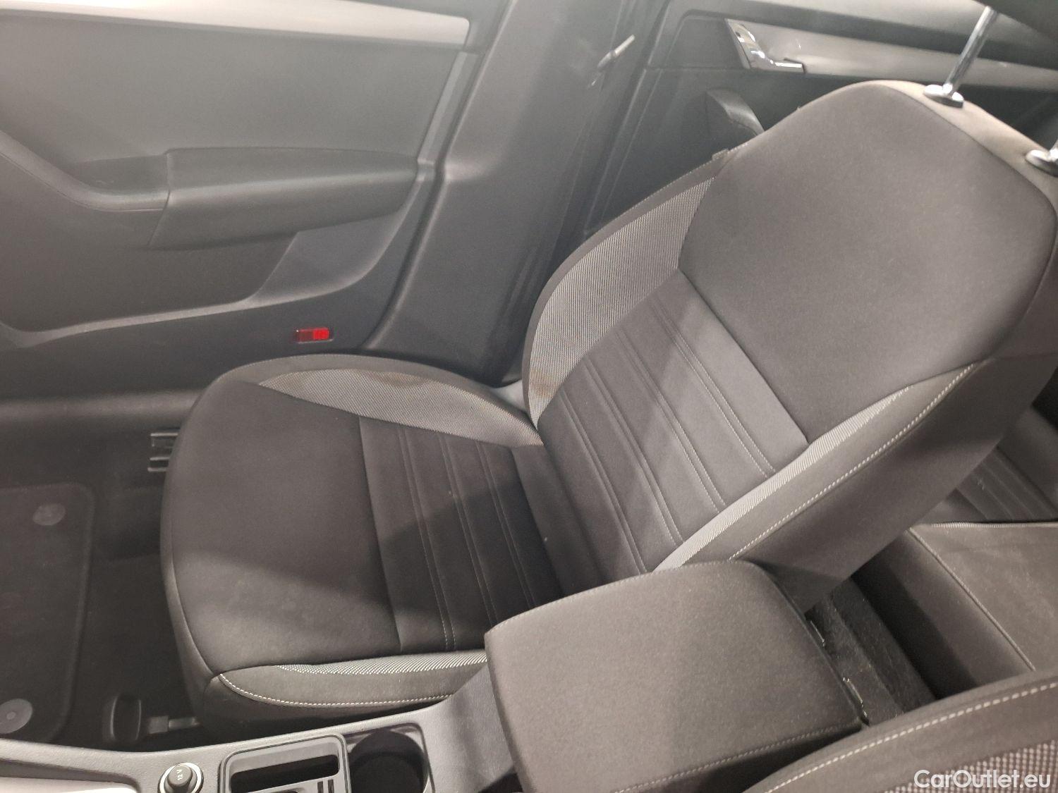  Skoda  Octavia Skoda,  Combi FL'16, Skoda  Combi 1.6 CRTDI GreenTec 85kW Ambiti #34