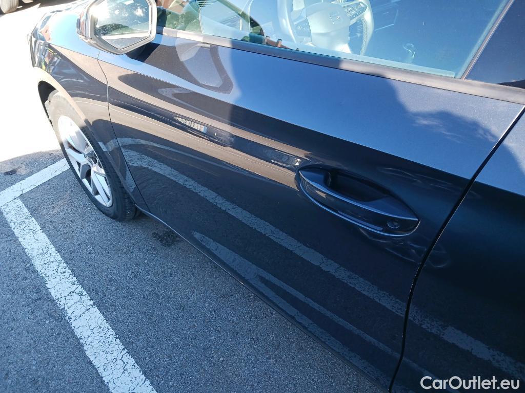  Land Rover  Discovery SEAT Nuevo León / 2020 / 5P / berlina con portón 2.0 TDI 85kW S&S Style Go (AC4) #8