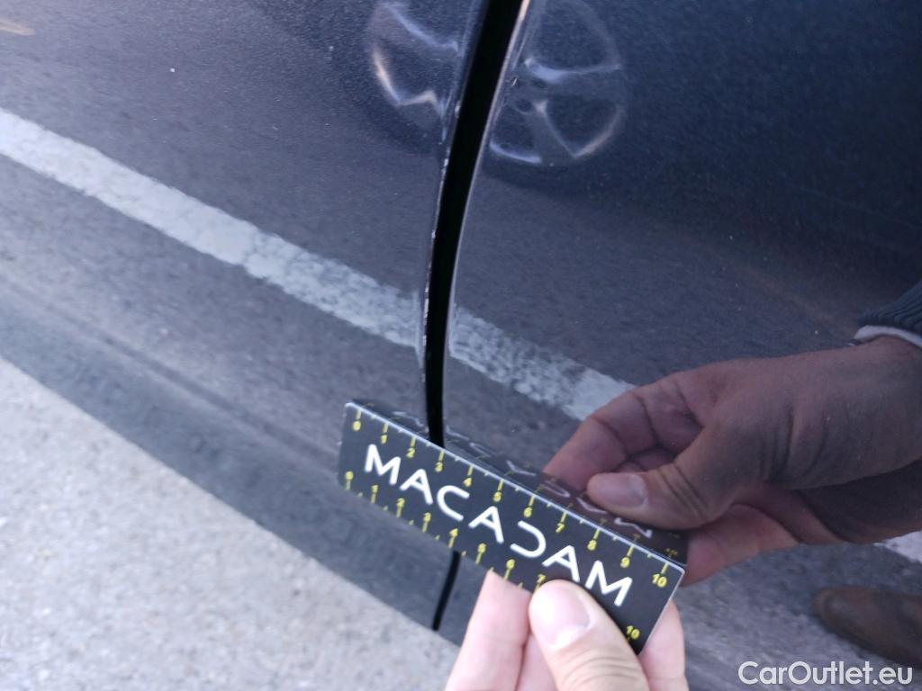  Land Rover  Discovery SEAT Nuevo León / 2020 / 5P / berlina con portón 2.0 TDI 85kW S&S Style Go (AC4) #9