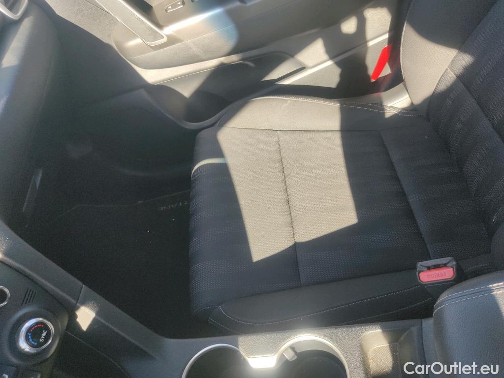  KIA  Sportage KIA  / 2018 / 5P / todoterreno 1.6 MHEV Business DCT 100kW (136CV) 4X2 #19