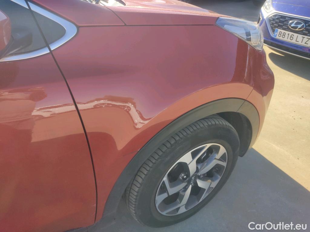  KIA  Sportage KIA  / 2018 / 5P / todoterreno 1.6 MHEV Business DCT 100kW (136CV) 4X2 #9