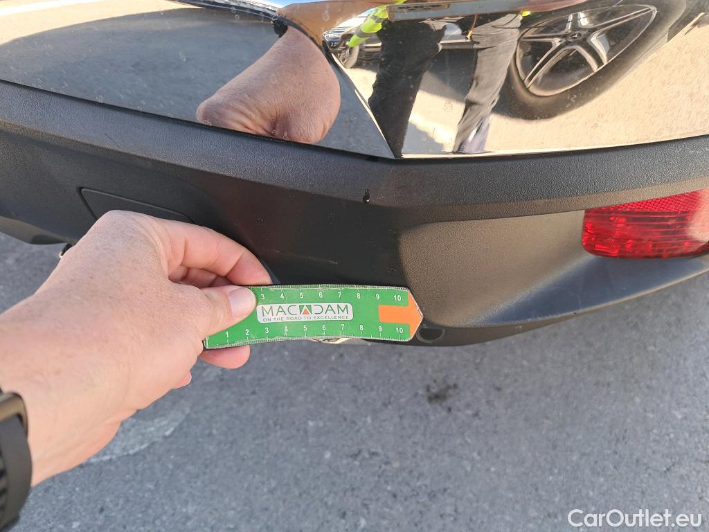  Peugeot  3008 PEUGEOT  / 2016 / 5P / todoterreno GT Line BlueHDi 132kW (180CV) S&S EAT8 #11