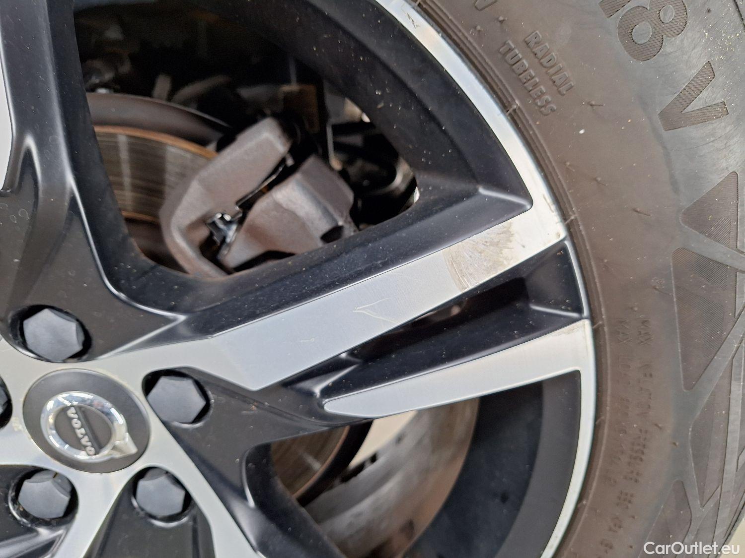  Volvo  XC 40 Volvo, XC40 '17, Volvo XC40 T3 Geartronic R-Design 5d #19