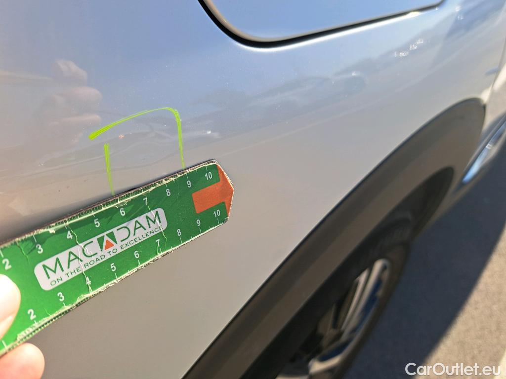  Peugeot  3008 PEUGEOT  / 2016 / 5P / todoterreno GT Line BlueHDi 132kW (180CV) S&S EAT8 #4