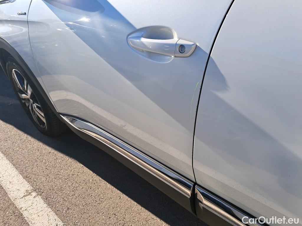  Peugeot  3008 PEUGEOT  / 2016 / 5P / todoterreno GT Line BlueHDi 132kW (180CV) S&S EAT8 #19