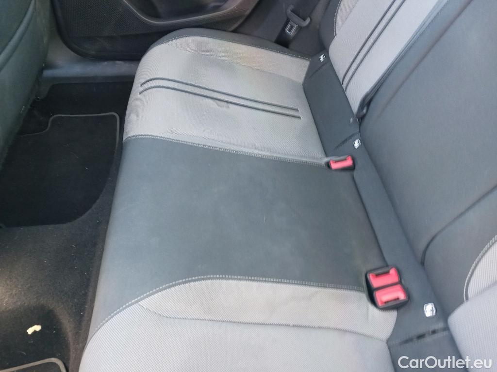  Land Rover  Discovery SEAT Nuevo León / 2020 / 5P / berlina con portón 2.0 TDI 85kW S&S Style Go (AC4) #19