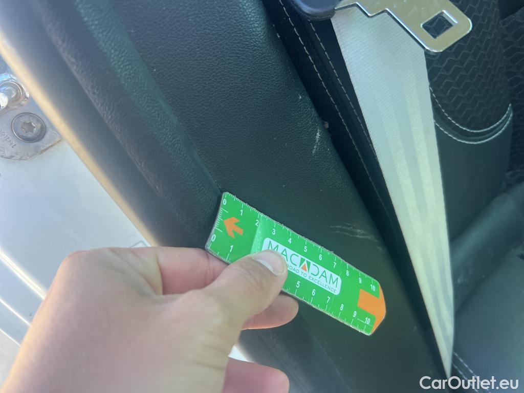  Renault  Megane RENAULT MÉGANE 5p 3G familiar Sp. Tou. Bose Energy dCi 130 S&S Euro 6 #34