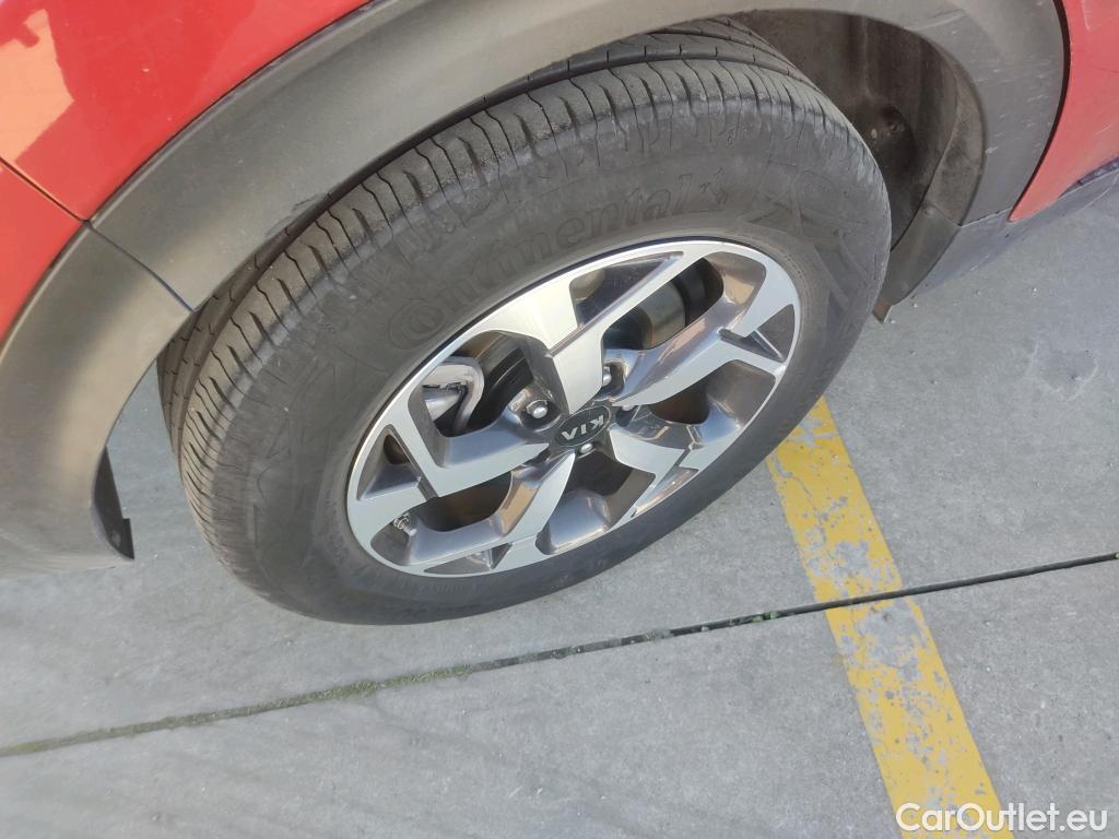  KIA  Sportage KIA  / 2018 / 5P / todoterreno 1.6 MHEV Business DCT 100kW (136CV) 4X2 #3