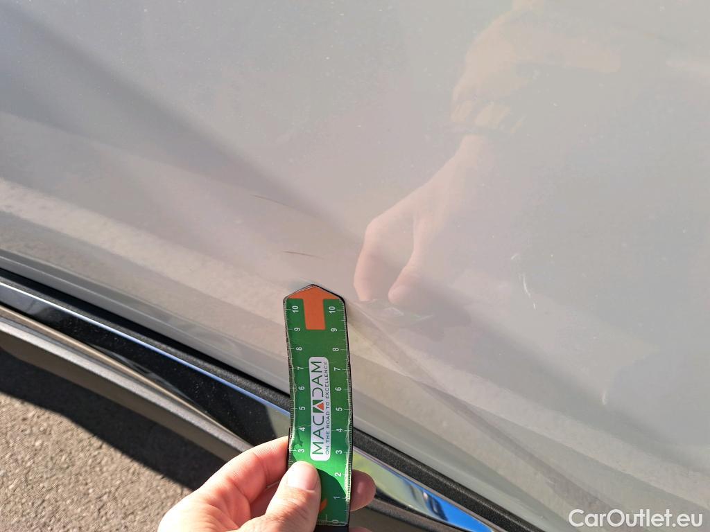  Peugeot  3008 PEUGEOT  / 2016 / 5P / todoterreno GT Line BlueHDi 132kW (180CV) S&S EAT8 #13