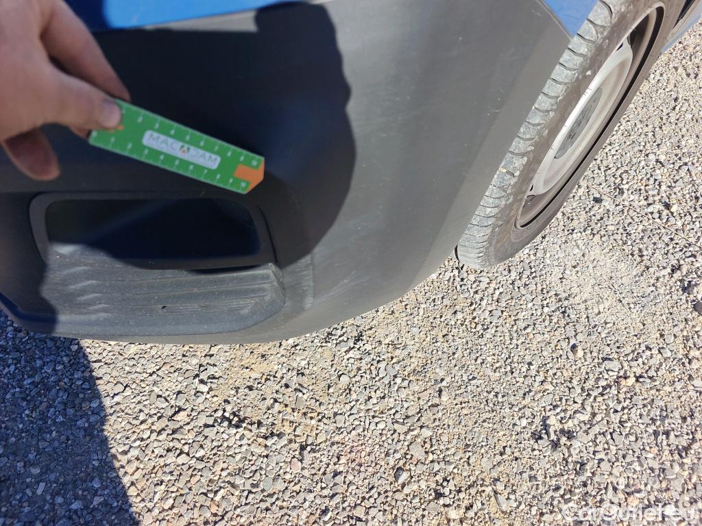  Peugeot  Partner PEUGEOT  / 2018 / 3P / furgón derivado de turismo Pro Standard 600kg BlueHDi 73kW #33