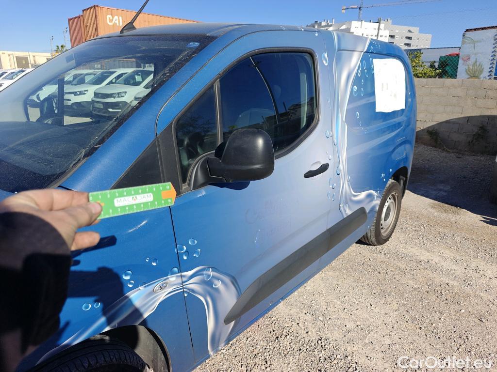  Peugeot  Partner PEUGEOT  / 2018 / 3P / furgón derivado de turismo Pro Standard 600kg BlueHDi 73kW #14