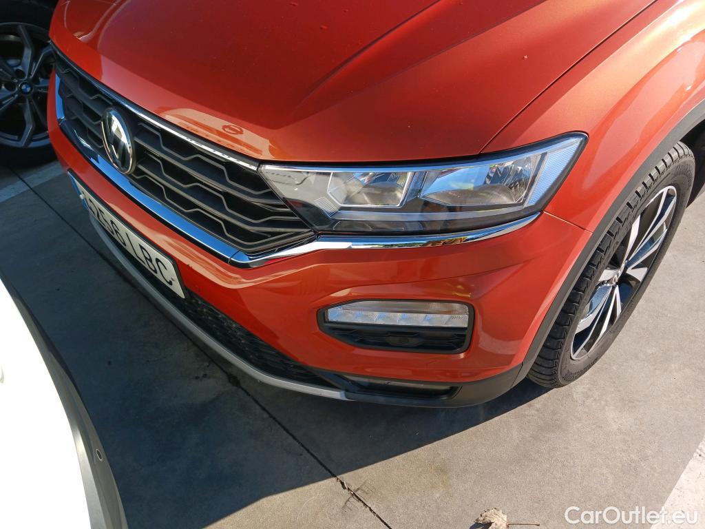  Volkswagen  T-ROC VOLKSWAGEN  / 2017 / 5P / todoterreno Advance Style 1.0 TSI 85kW (115CV) #12