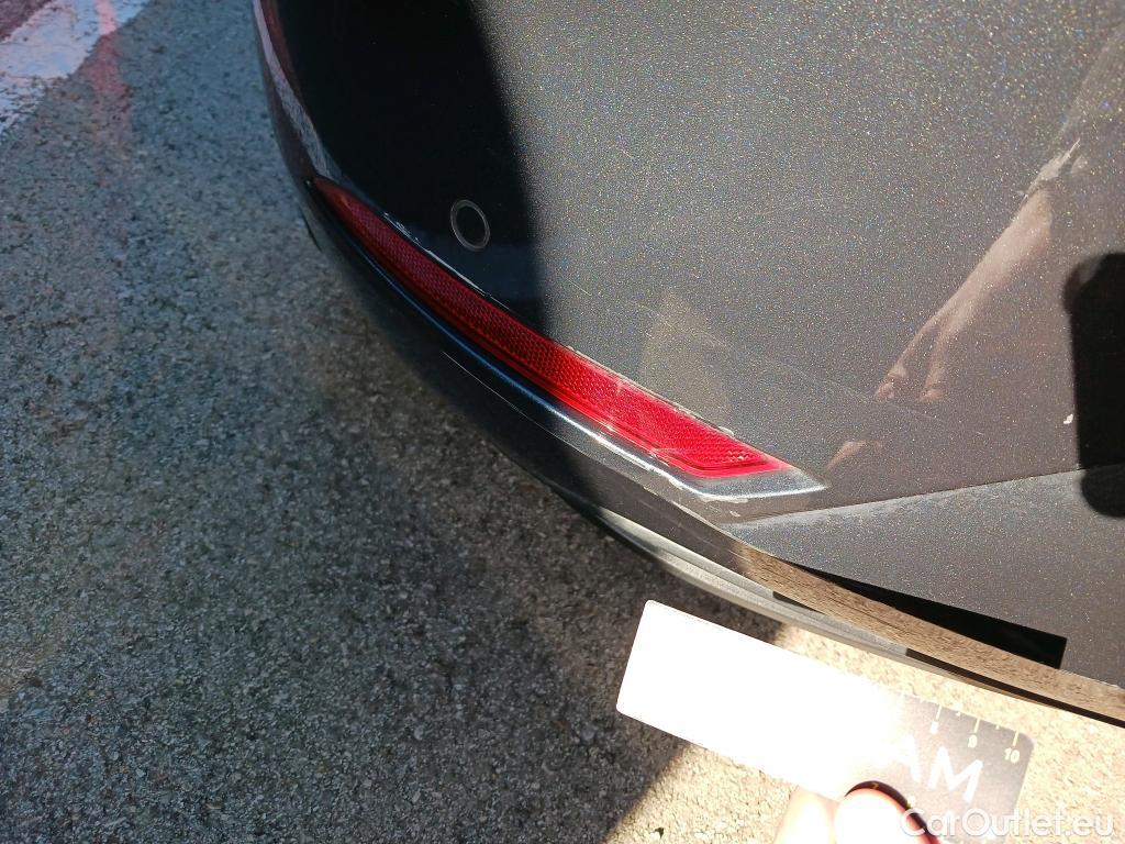  Land Rover  Discovery SEAT Nuevo León / 2020 / 5P / berlina con portón 2.0 TDI 85kW S&S Style Go (AC4) #36