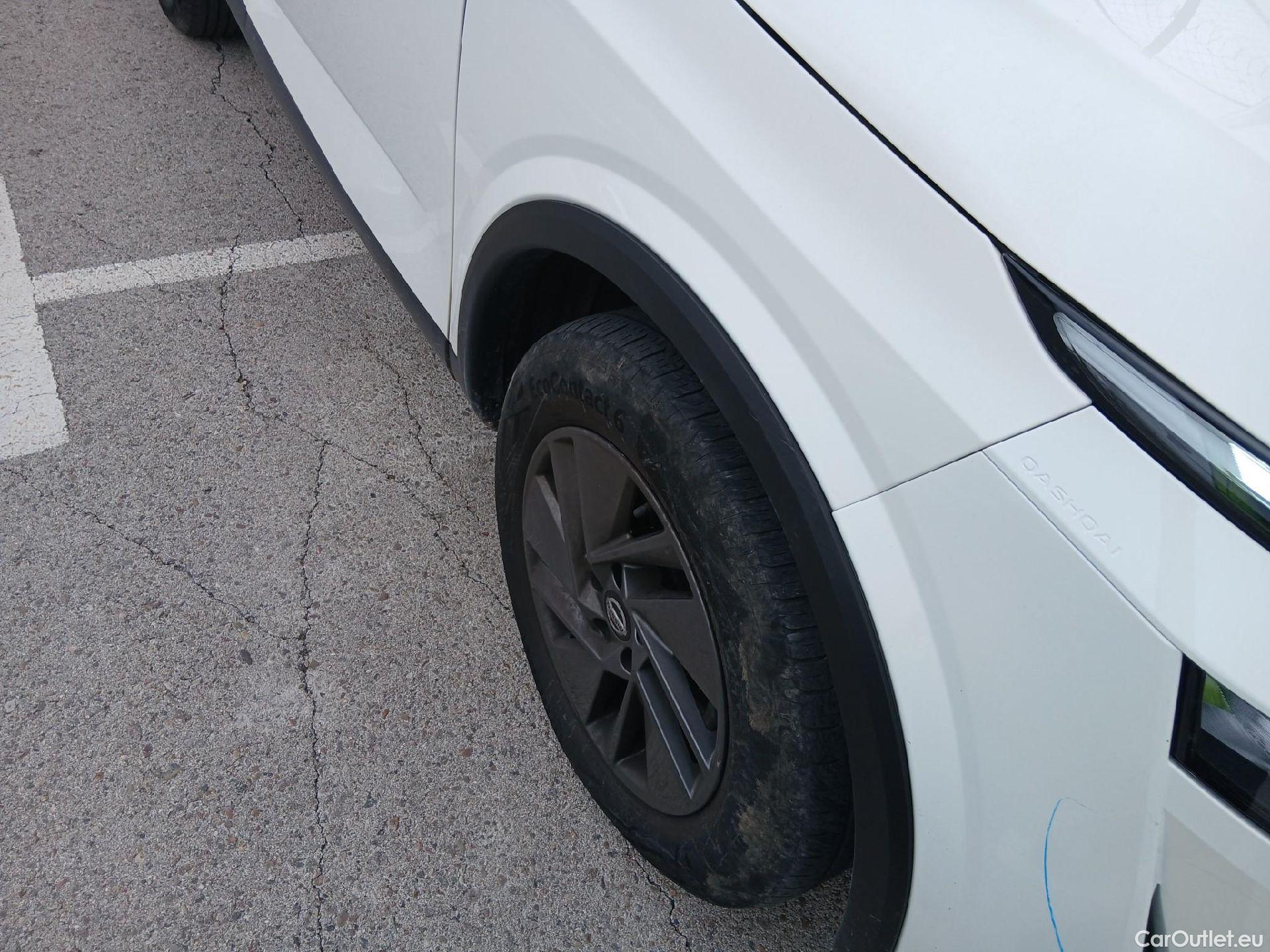  Nissan  Qashqai NISSAN  / 2021 / 5P / todoterreno DIG-T 116kW (158CV) mHEV Xtronic Acenta #18