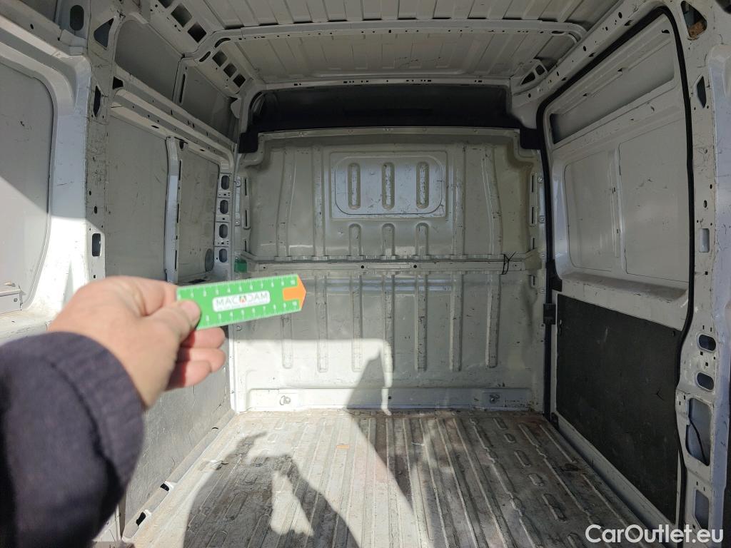  Citroen  Jumper CITROEN  / 2014 / 4P / furgón BlueHDi 103KW (140CV) Furgón 35L2H2 #36