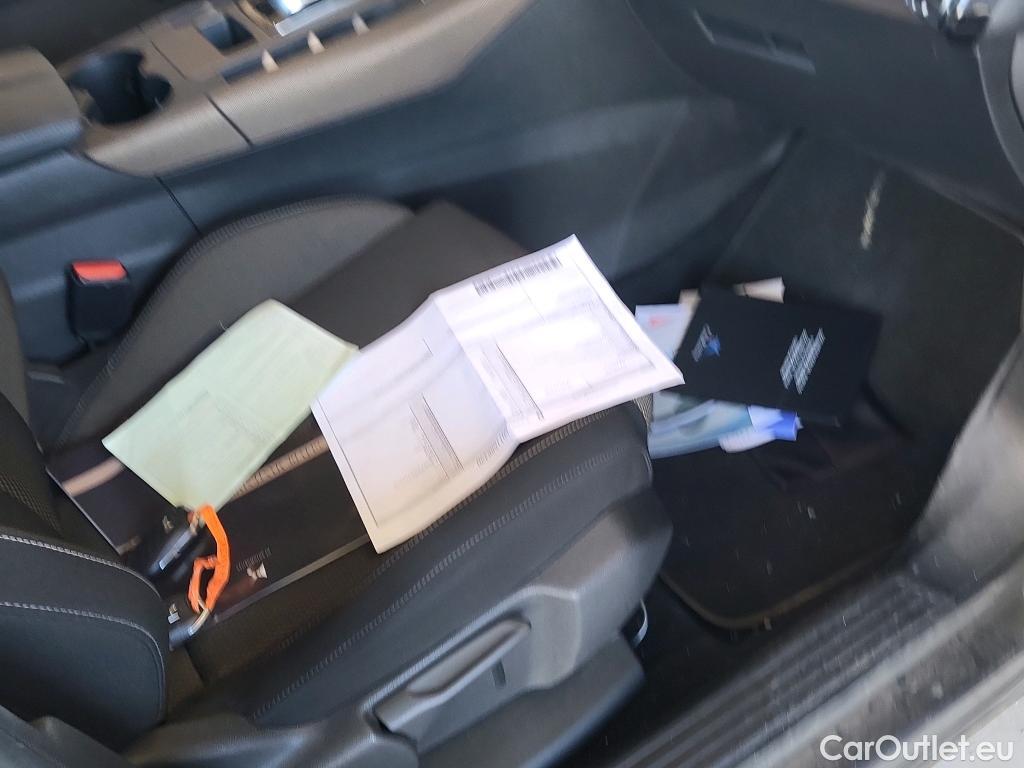  DS  DS7 DS DS 7 Crossback / 2017 / 5P / todoterreno BlueHDi DE 96kW (130CV) Auto. CHIC (AC) #33