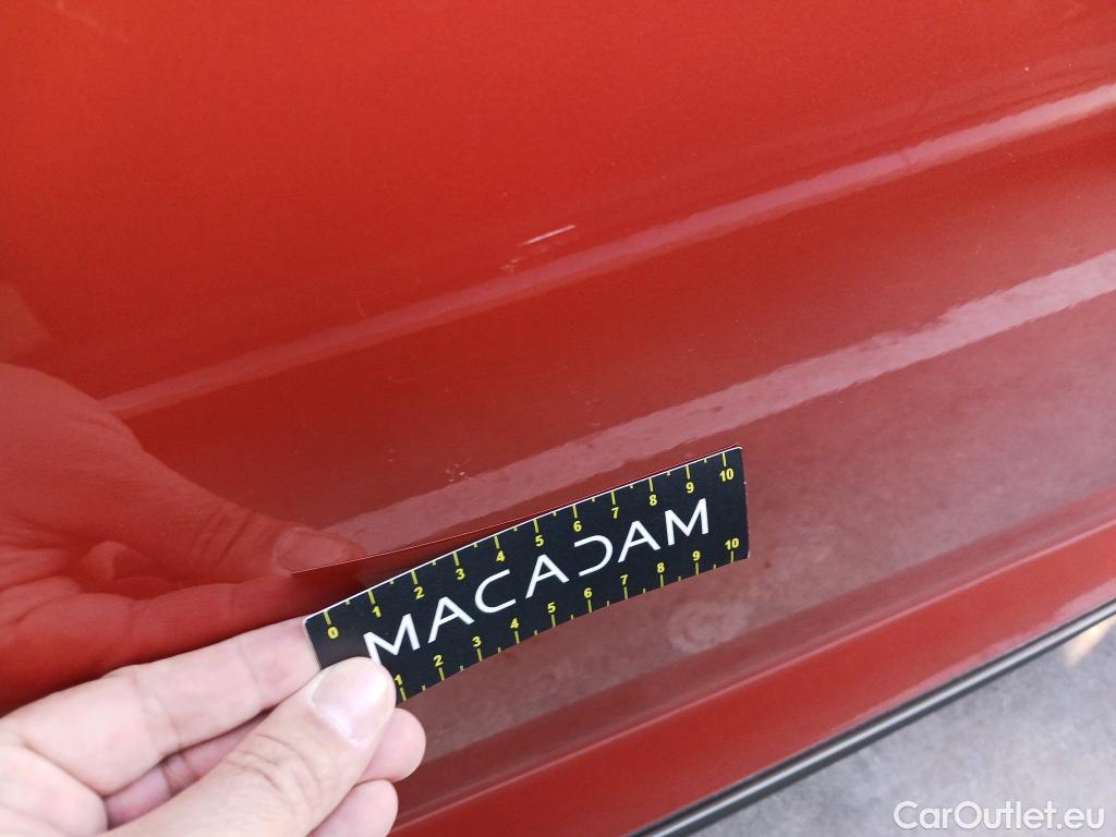  Volkswagen  T-ROC VOLKSWAGEN  / 2017 / 5P / todoterreno Advance Style 1.0 TSI 85kW (115CV) #33