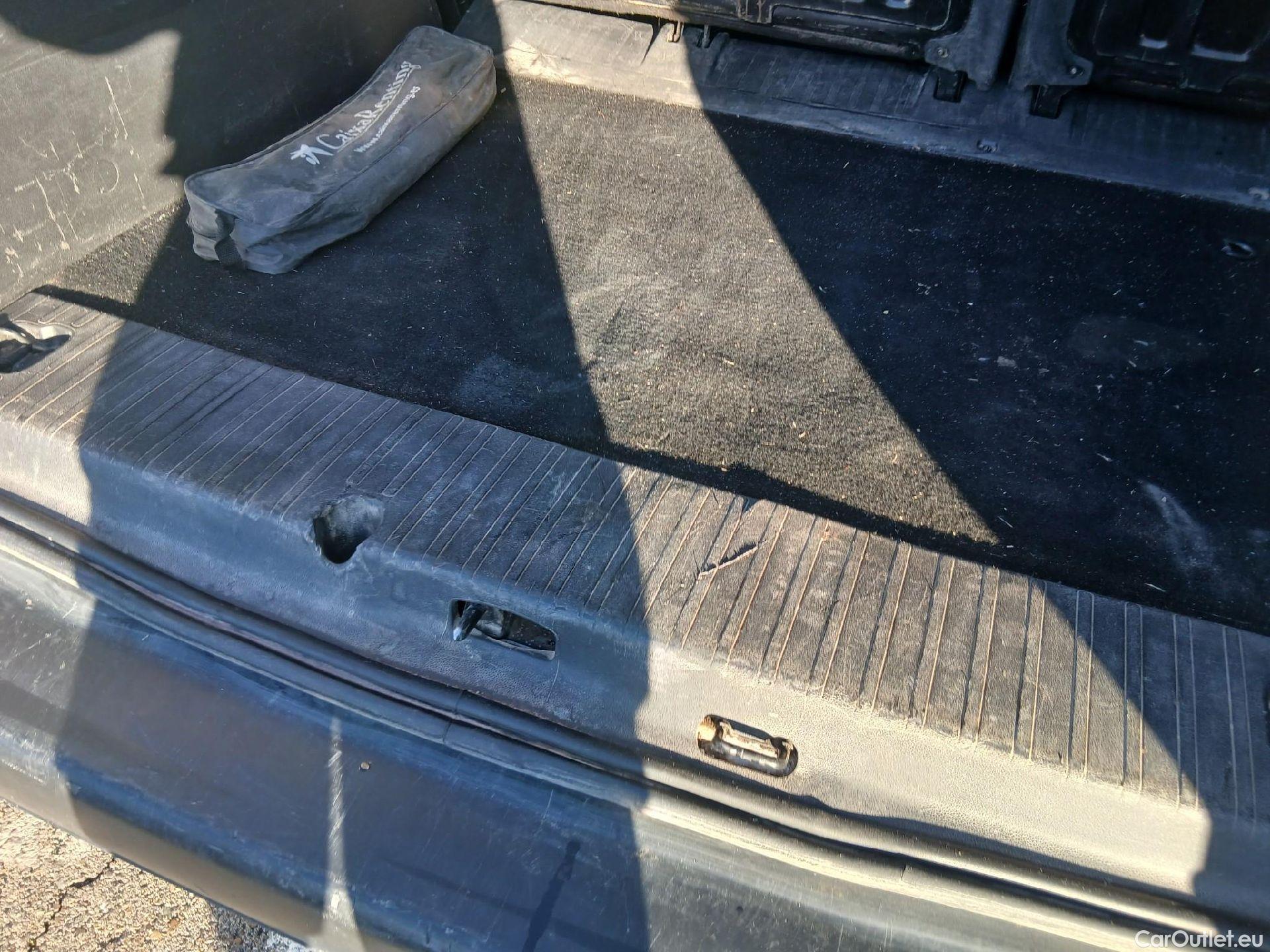  Peugeot  RIFTER PEUGEOT  / 2018 / 4P / combi Active Standard BlueHDi 73kW (IND) (CX2) #4