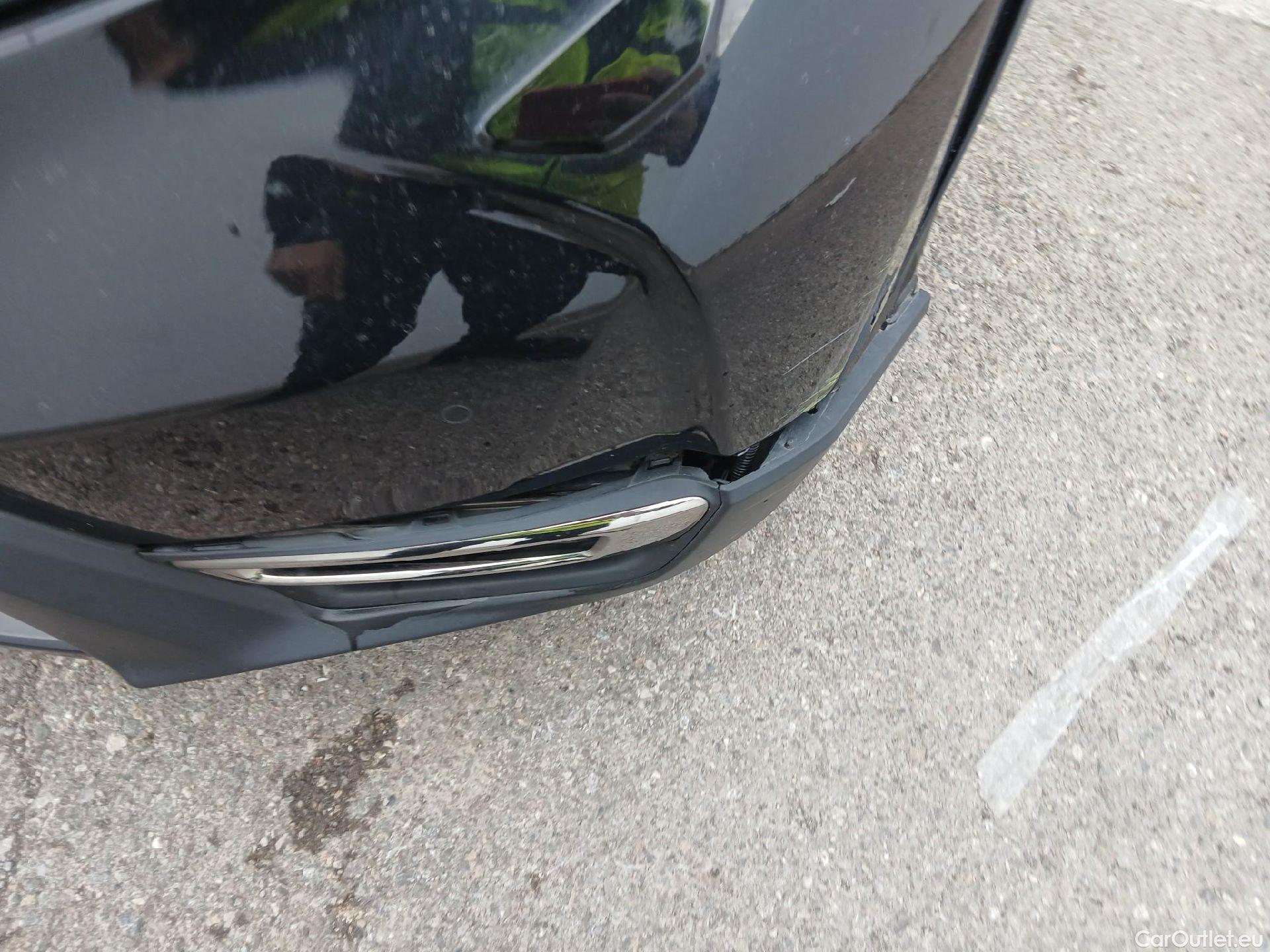  Honda  CR-V HONDA  / 2018 / 5P / todoterreno 2.0 i-MMD 4x2 SPORT LINE #3