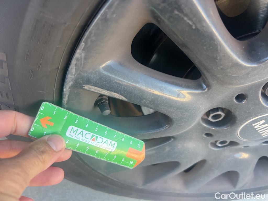  Mini  Cooper MINI MINI / 2014 / 5P / berlina con portón ONE 5 PUERTAS (CX) #5