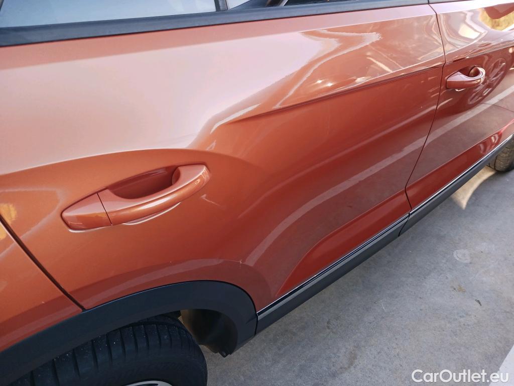  Volkswagen  T-ROC VOLKSWAGEN  / 2017 / 5P / todoterreno Advance Style 1.0 TSI 85kW (115CV) #7