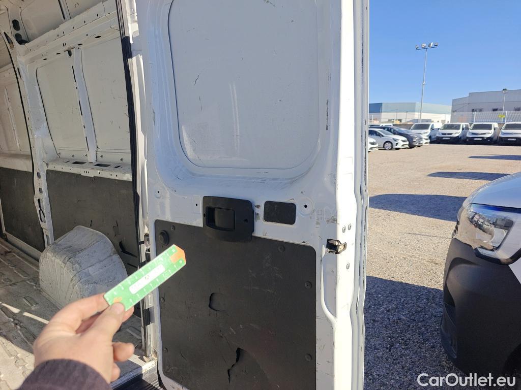  Citroen  Jumper CITROEN  / 2014 / 4P / furgón BlueHDi 103KW (140CV) Furgón 35L2H2 #17