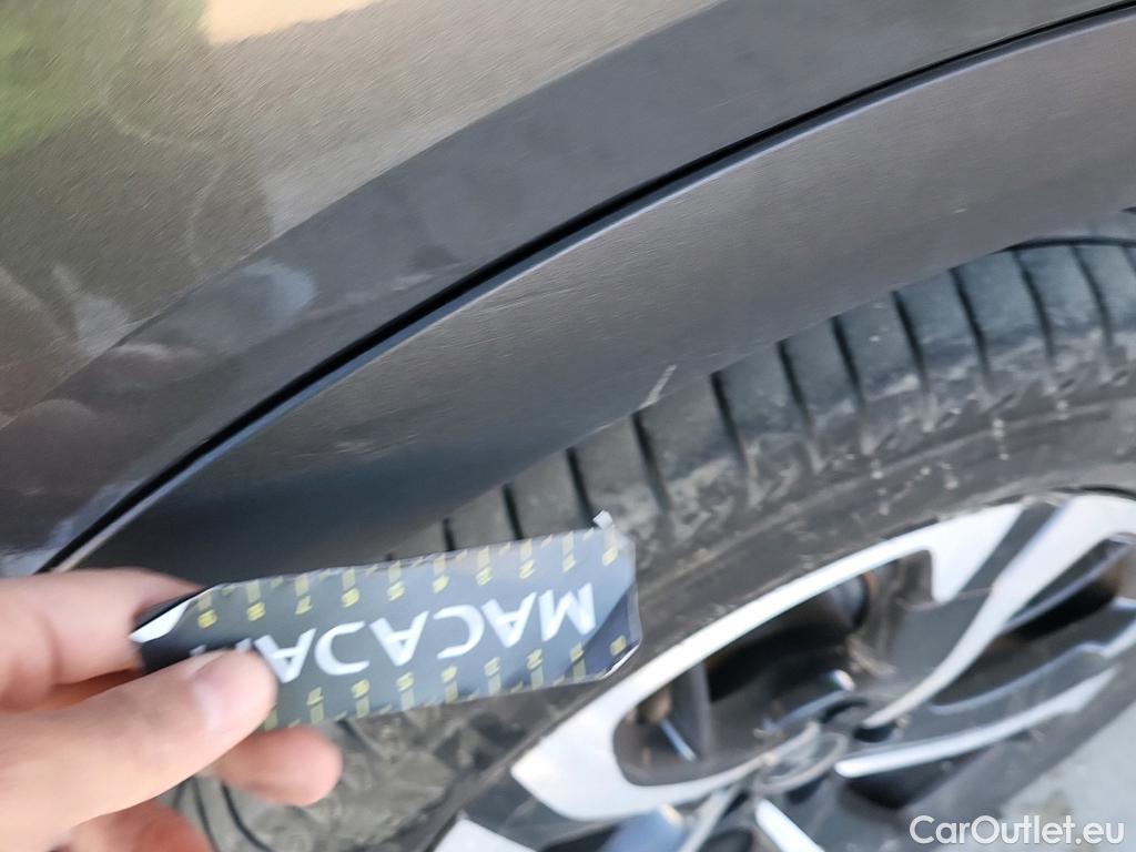  DS  DS7 DS DS 7 Crossback / 2017 / 5P / todoterreno BlueHDi DE 96kW (130CV) Auto. CHIC (AC) #26