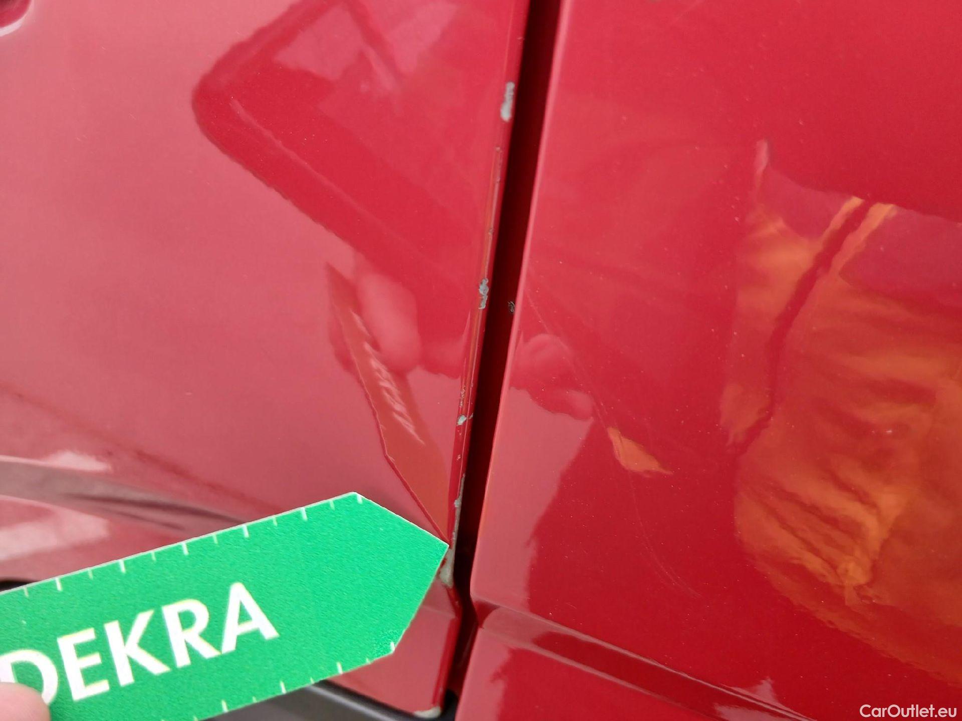  Nissan  Qashqai NISSAN  / 2021 / 5P / todoterreno DIG-T 116kW mHEV Xtronic Tekna #20