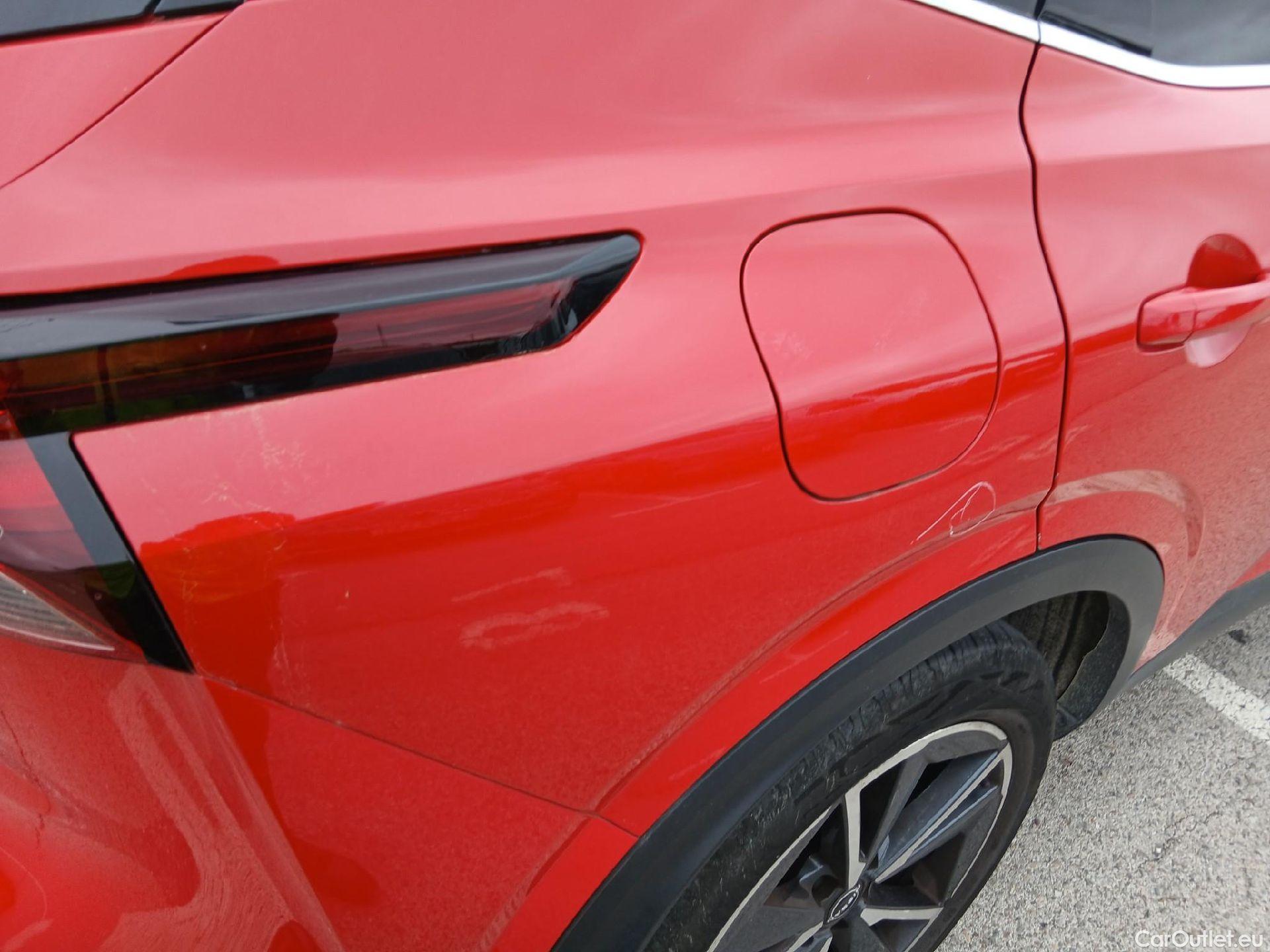  Nissan  Qashqai NISSAN  / 2021 / 5P / todoterreno DIG-T 116kW mHEV Xtronic Tekna #32