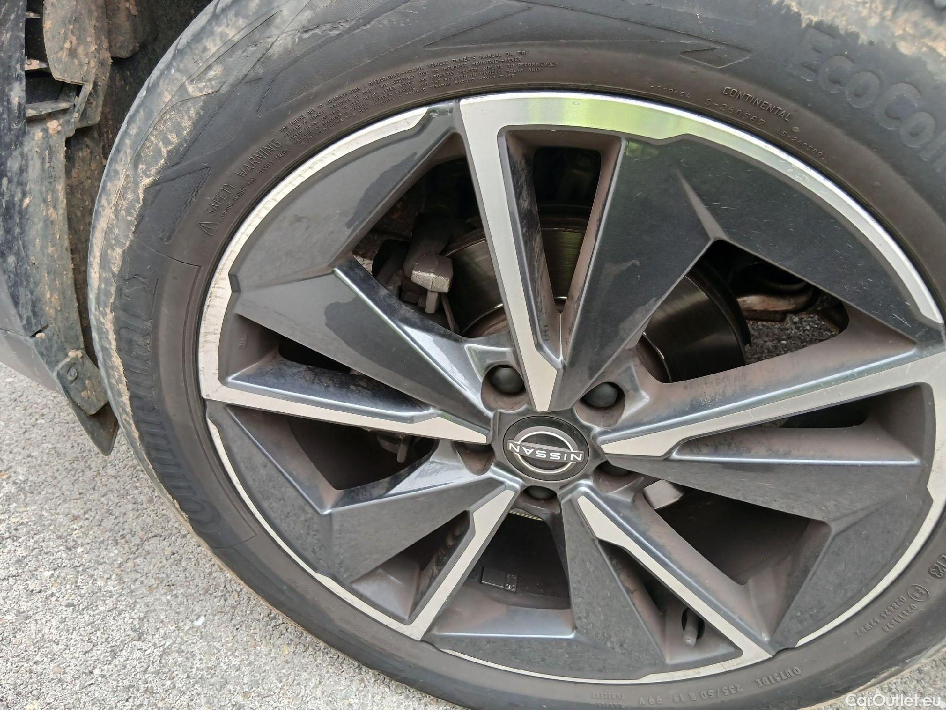  Nissan  Qashqai NISSAN  / 2021 / 5P / todoterreno DIG-T 116kW mHEV Xtronic Tekna #3