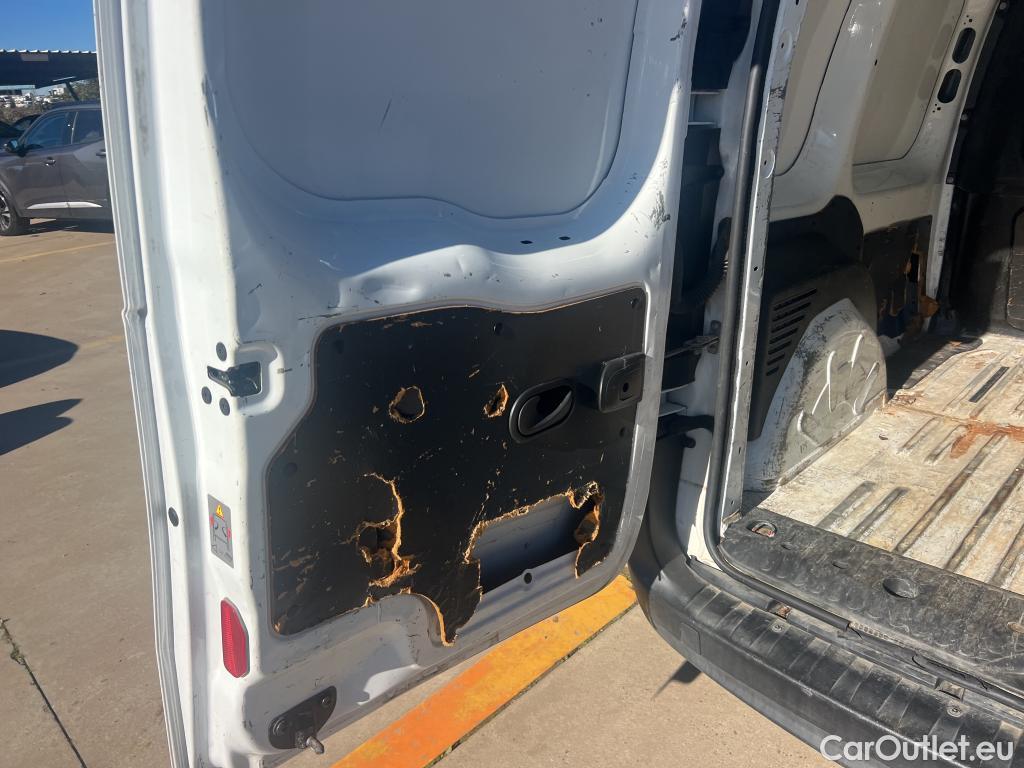  Renault  Kangoo RENAULT  Furgón/2013/3P/furgón derivado de turismo Profesional Blue dCi 59 kW (80CV) #12