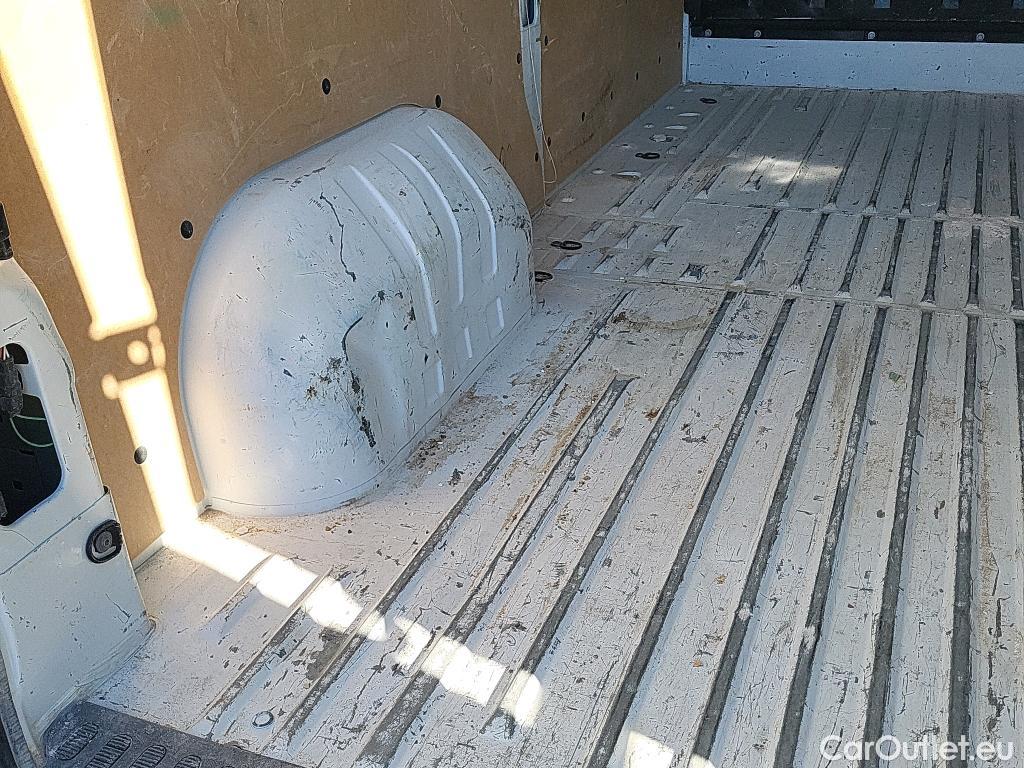  Renault  Master RENAULT  / 2019 / 4P / furgón Furgón T L2H2 3500 Bl dCi 99kW (135CV) #3