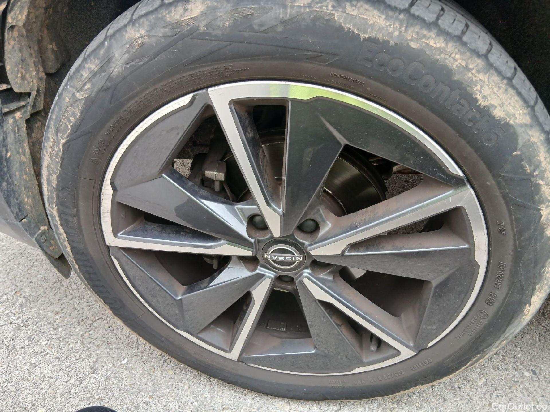  Nissan  Qashqai NISSAN  / 2021 / 5P / todoterreno DIG-T 116kW mHEV Xtronic Tekna #2