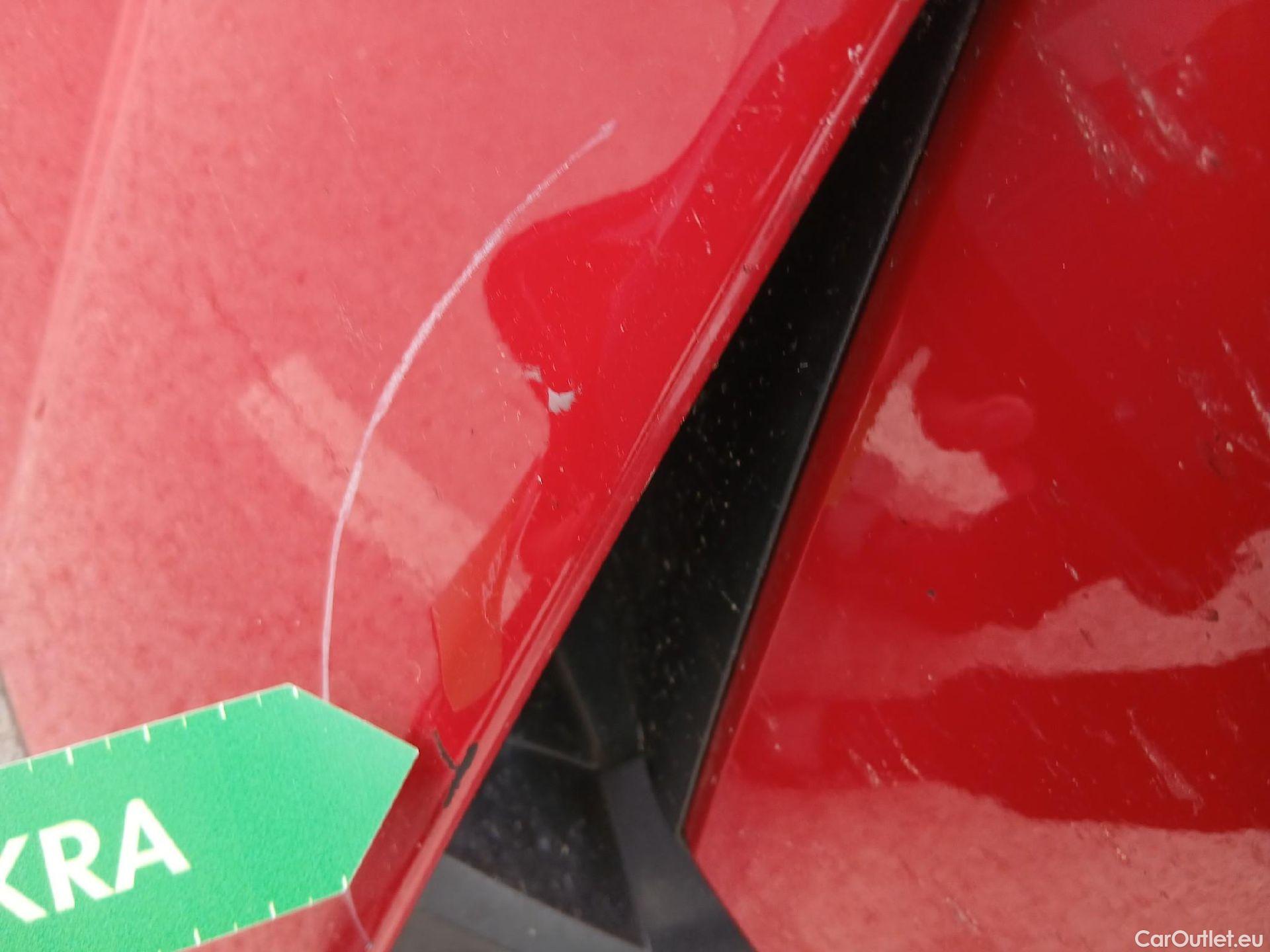  Nissan  Qashqai NISSAN  / 2021 / 5P / todoterreno DIG-T 116kW mHEV Xtronic Tekna #14