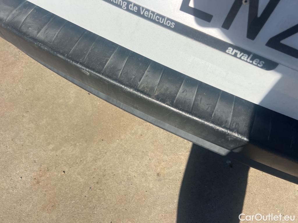  Renault  Kangoo RENAULT  Furgón/2013/3P/furgón derivado de turismo Profesional Blue dCi 59 kW (80CV) #47