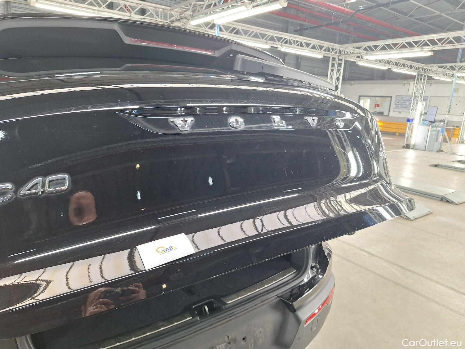  Volvo  XC 40 Volvo, XC40 '17, Volvo XC40 D3 Geartronic Inscription 5d #33