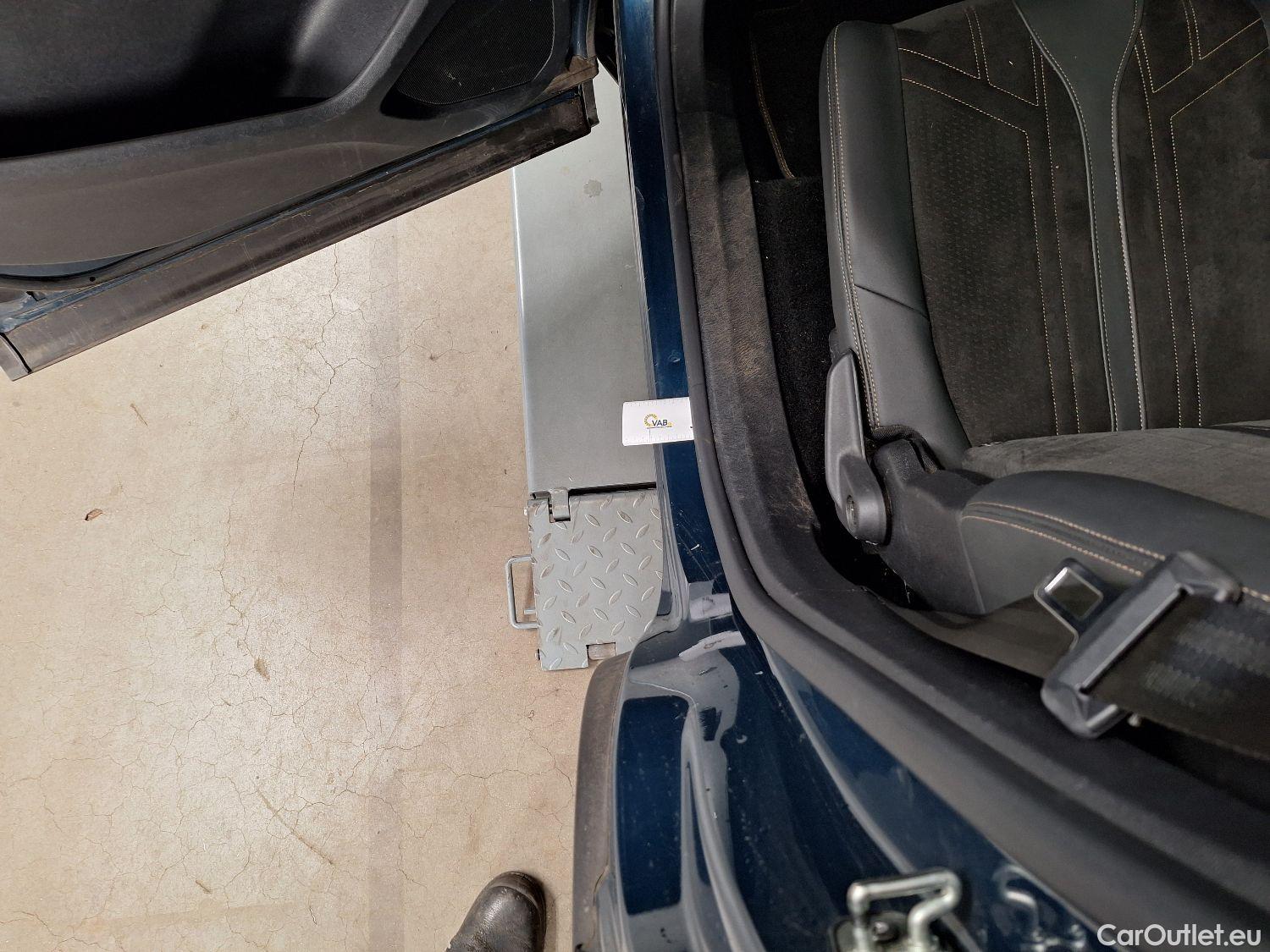  Peugeot  5008 Peugeot,  FL'20, Peugeot  1.5 BlueHDi 96kW S&S EAT8 GT Pack 5d #29