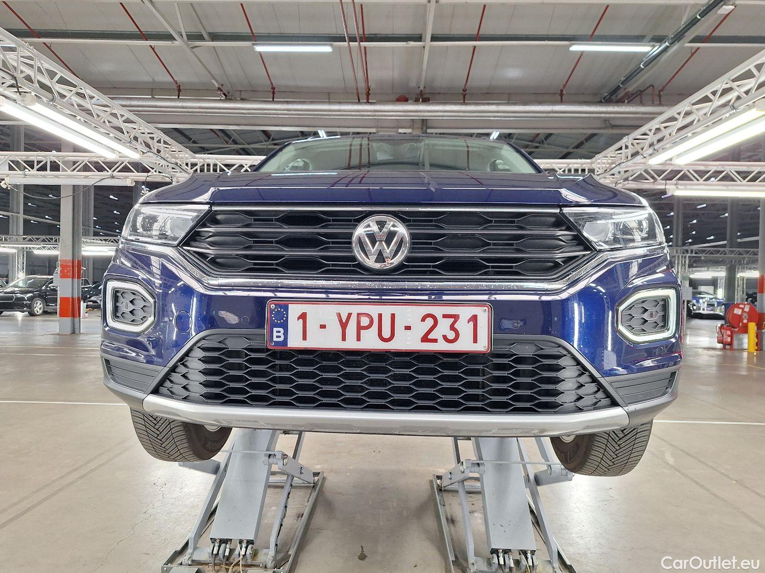  Volkswagen  T-ROC VW,  '17, Volkswagen  1.0 TSI 5d #1